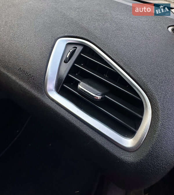 Хэтчбек Citroen C4 2014 в Днепре