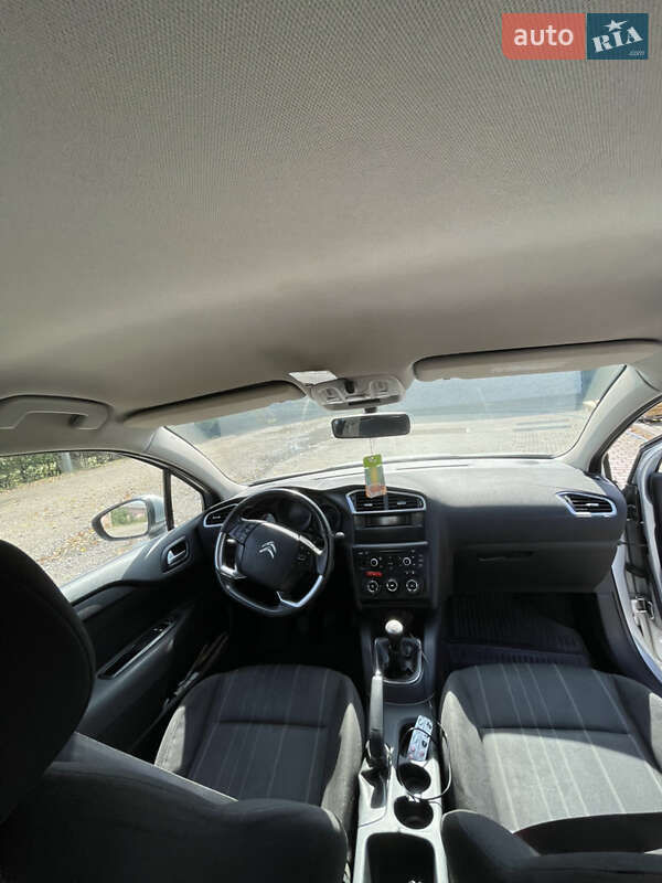 Хэтчбек Citroen C4 2012 в Косове