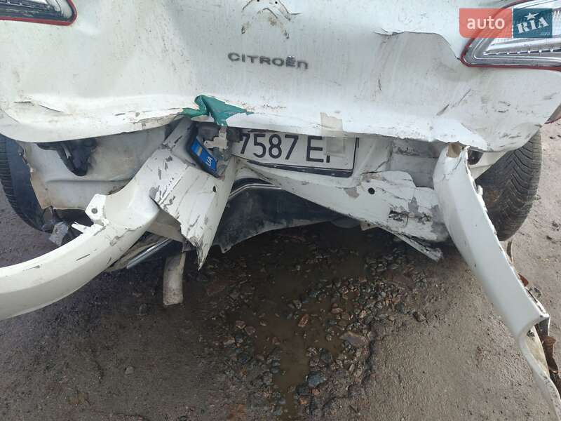 Хэтчбек Citroen C4 2012 в Ровно