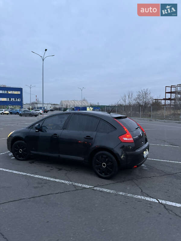 Хетчбек Citroen C4 2005 в Києві фото 17 Хетчбек Citroen C4 2005 в Києві