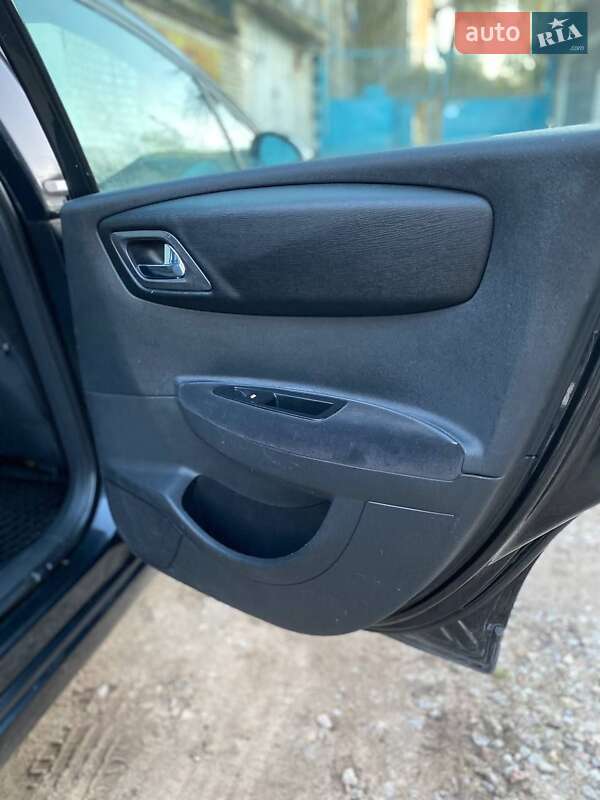 Хетчбек Citroen C4 2005 в Житомирі фото 28 Хетчбек Citroen C4 2005 в Житомирі