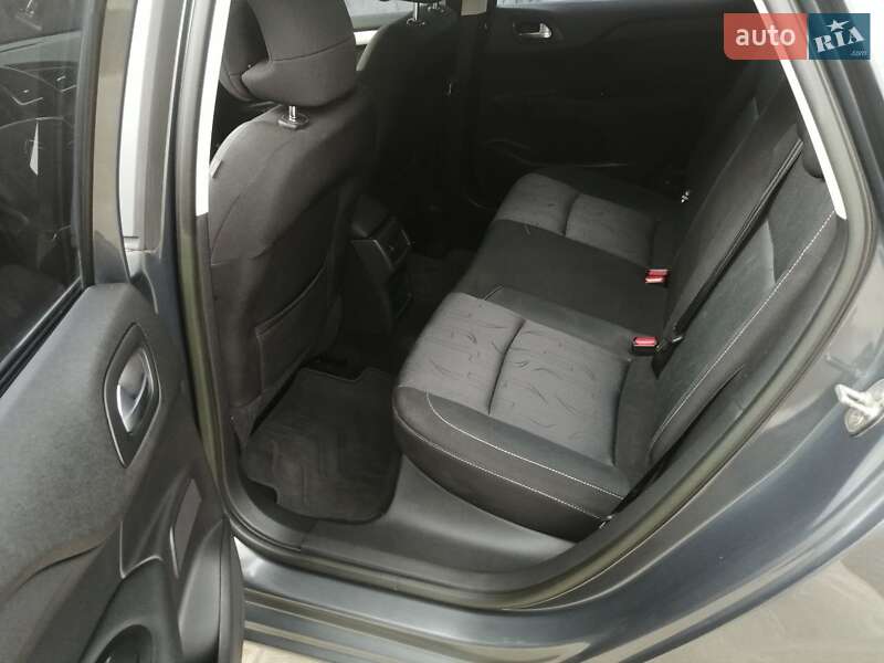 Хэтчбек Citroen C4 2014 в Павлограде