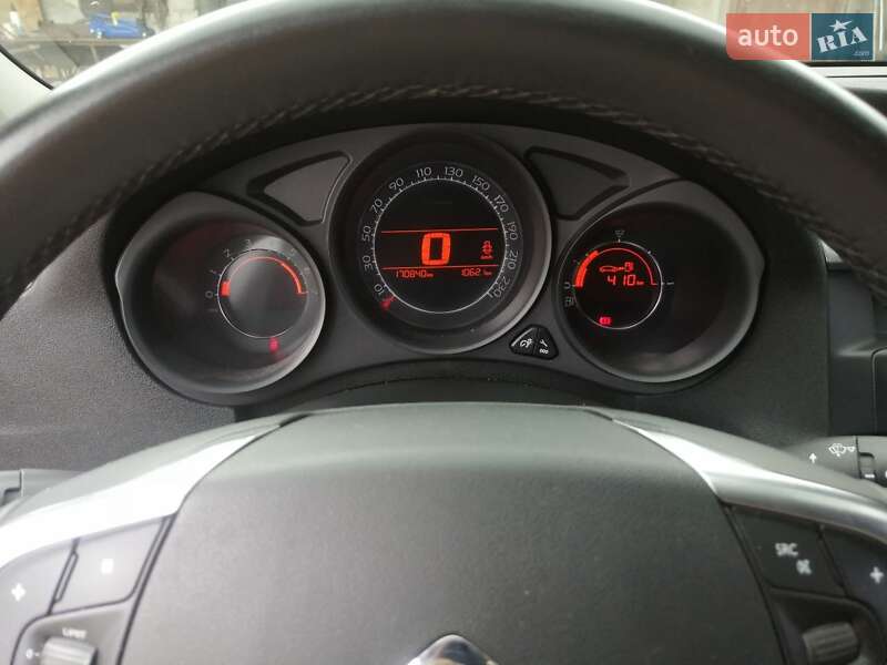 Хэтчбек Citroen C4 2014 в Павлограде