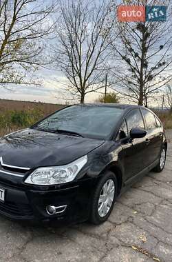 Хэтчбек Citroen C4 2010 в Млинове