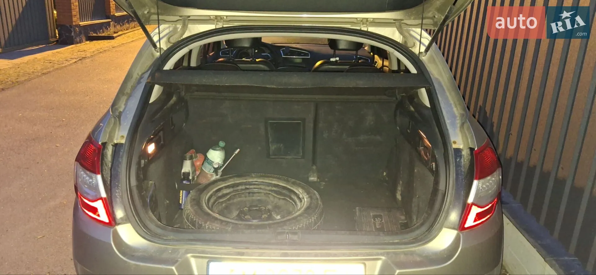 2011 Citroen C4 - мініатюра 11