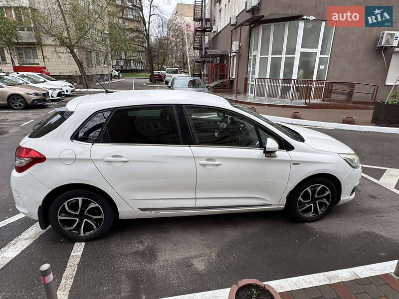 Хетчбек Citroen C4 2012 в Києві фото 2 Хетчбек Citroen C4 2012 в Києві