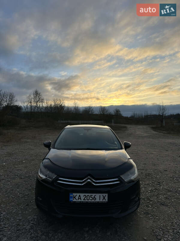 Хэтчбек Citroen C4 2011 в Киеве