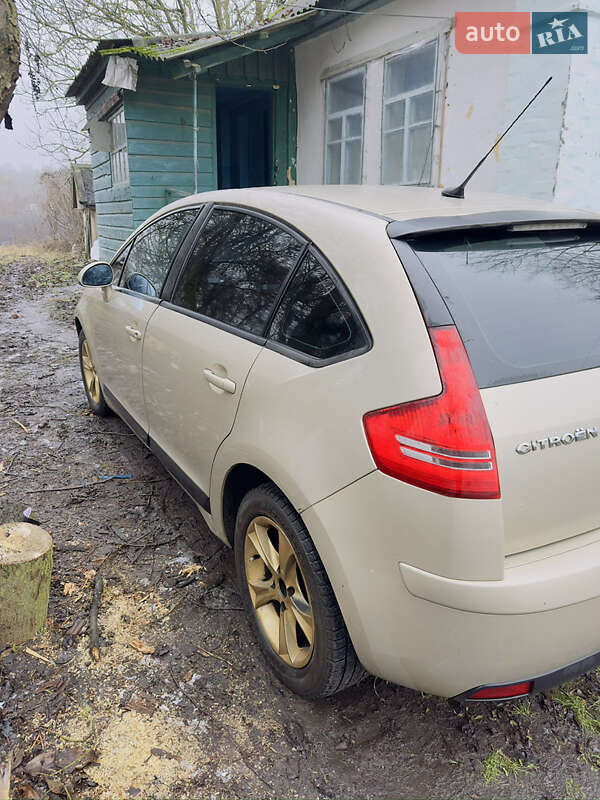 Хетчбек Citroen C4 2005 в Недригайліву