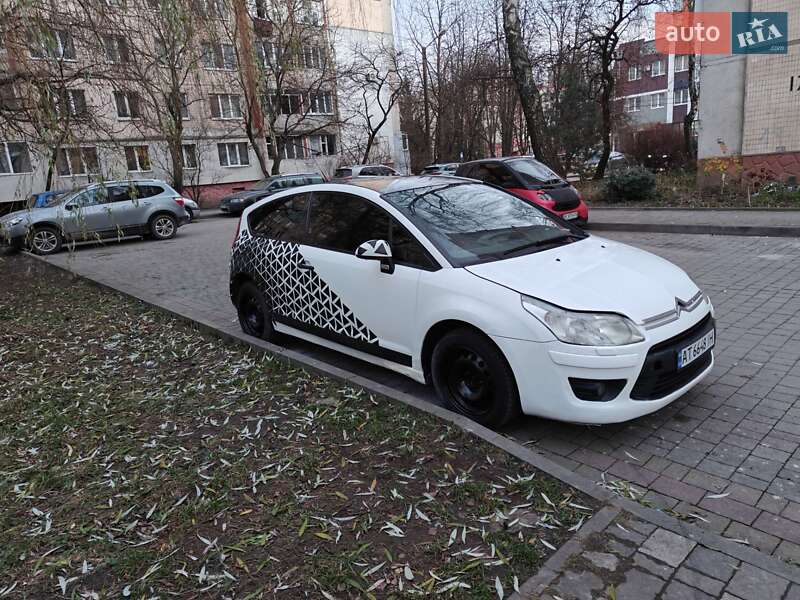 Хэтчбек Citroen C4 2008 в Львове