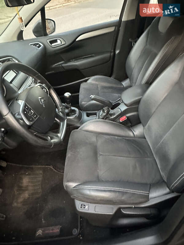 Хетчбек Citroen C4 2014 в Дніпрі