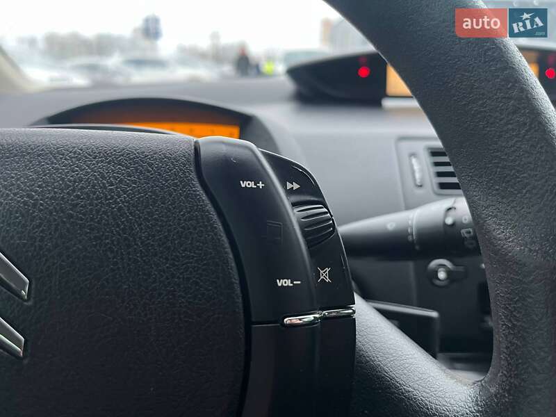 Хэтчбек Citroen C4 2007 в Киеве фото 24 Хэтчбек Citroen C4 2007 в Киеве