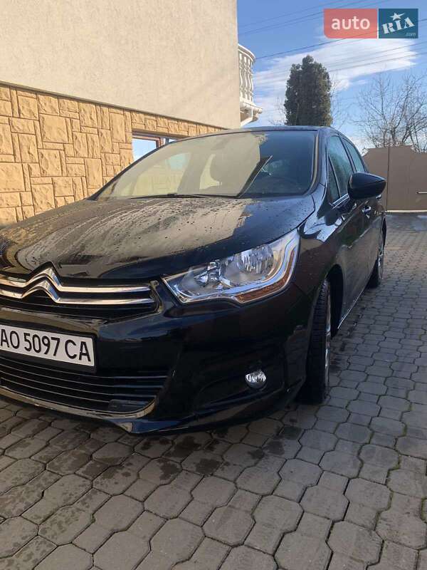 Хетчбек Citroen C4 2014 в Ужгороді фото 2 Хетчбек Citroen C4 2014 в Ужгороді