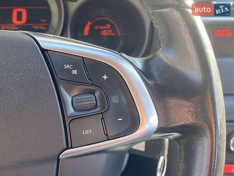 Хетчбек Citroen C4 2011 в Києві фото 23 Хетчбек Citroen C4 2011 в Києві