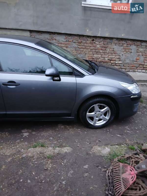 Хэтчбек Citroen C4 2009 в Сокале