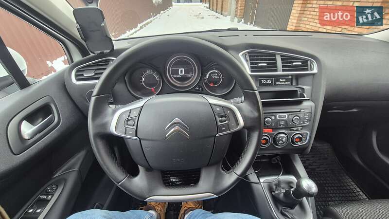 Хэтчбек Citroen C4 2017 в Львове