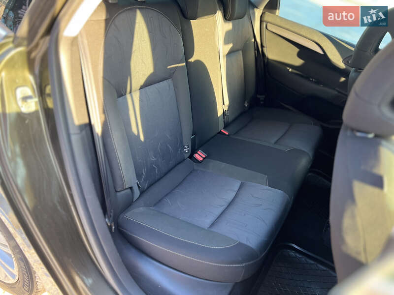 Хэтчбек Citroen C4 2011 в Луцке