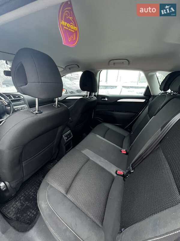 Хэтчбек Citroen C4 2013 в Белой Церкви фото 20 Хэтчбек Citroen C4 2013 в Белой Церкви