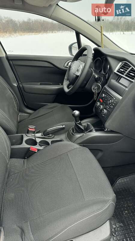 Хэтчбек Citroen C4 2012 в Стрые фото 12 Хэтчбек Citroen C4 2012 в Стрые