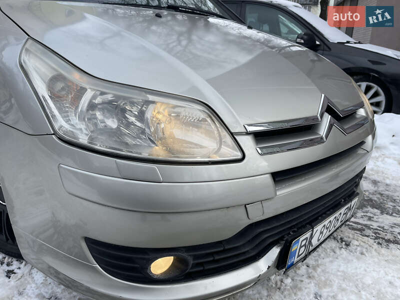 Купе Citroen C4 2008 в Ровно