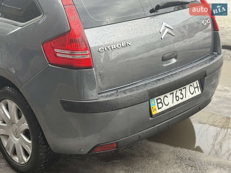 Купе Citroen C4 2010 в Львове фото 4 Купе Citroen C4 2010 в Львове