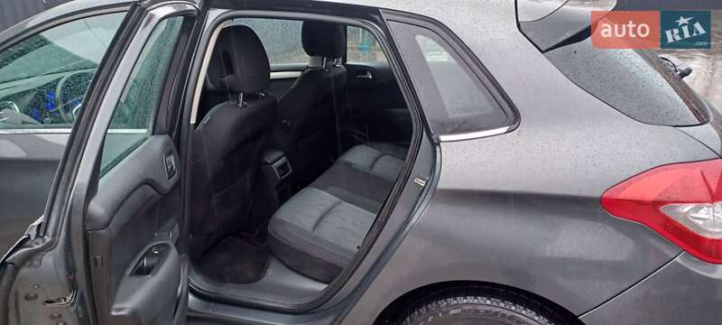 Хэтчбек Citroen C4 2013 в Павлограде фото 15 Хэтчбек Citroen C4 2013 в Павлограде