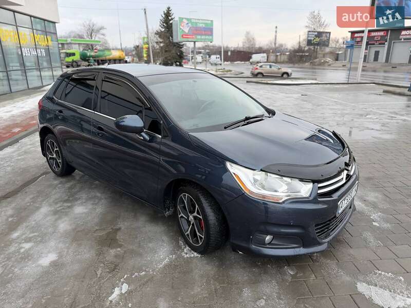 Хэтчбек Citroen C4 2012 в Ивано-Франковске фото 13 Хэтчбек Citroen C4 2012 в Ивано-Франковске