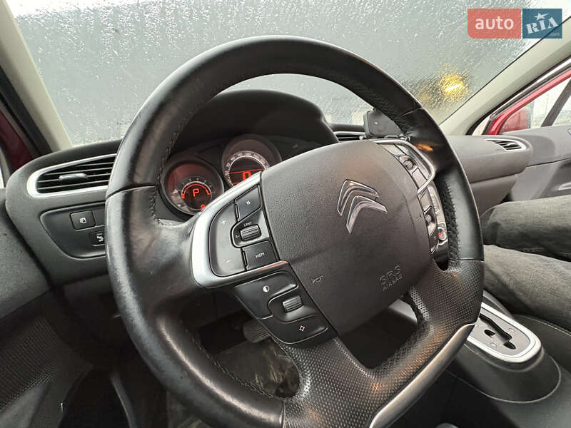 Хэтчбек Citroen C4 2011 в Киеве фото 19 Хэтчбек Citroen C4 2011 в Киеве