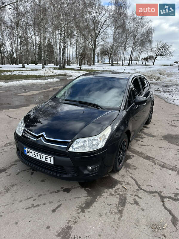 Хетчбек Citroen C4 2010 в Житомирі фото Хетчбек Citroen C4 2010 в Житомирі