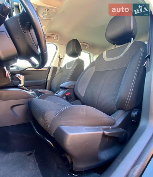 Хетчбек Citroen C4 2015 в Рівному