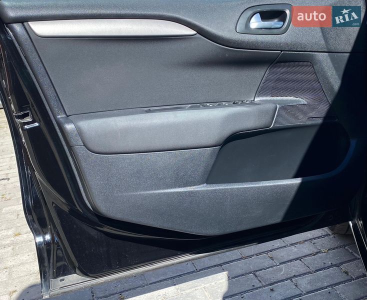 Хетчбек Citroen C4 2015 в Рівному