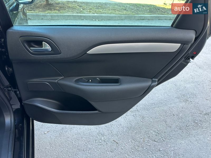 Хэтчбек Citroen C4 2012 в Ровно