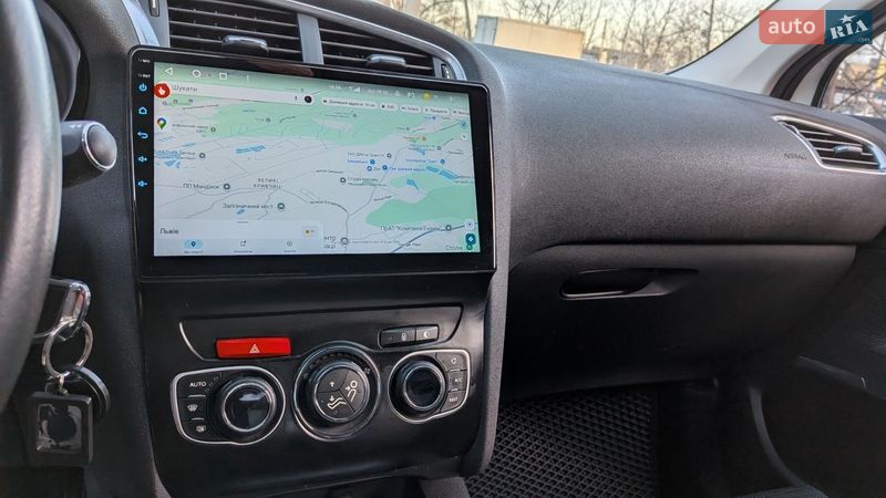 Хэтчбек Citroen C4 2013 в Львове