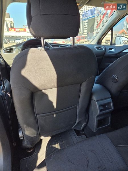 Хэтчбек Citroen C4 2012 в Киеве