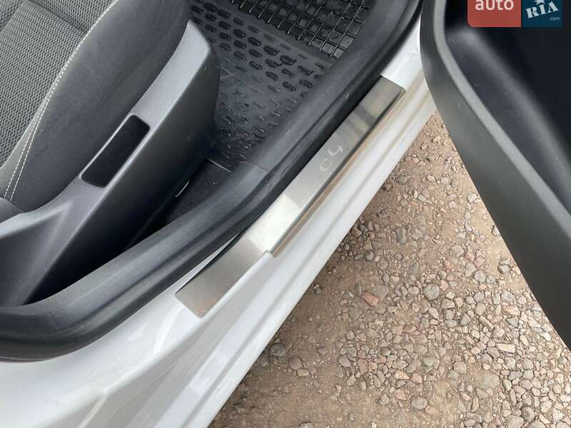 Хэтчбек Citroen C4 2017 в Одессе