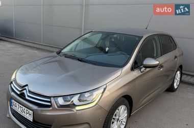Хэтчбек Citroen C4 2015 в Киеве