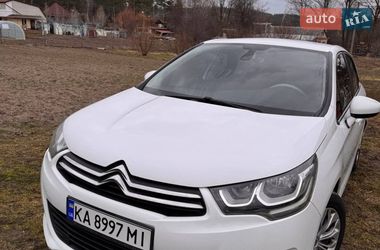 Хэтчбек Citroen C4 2016 в Киеве