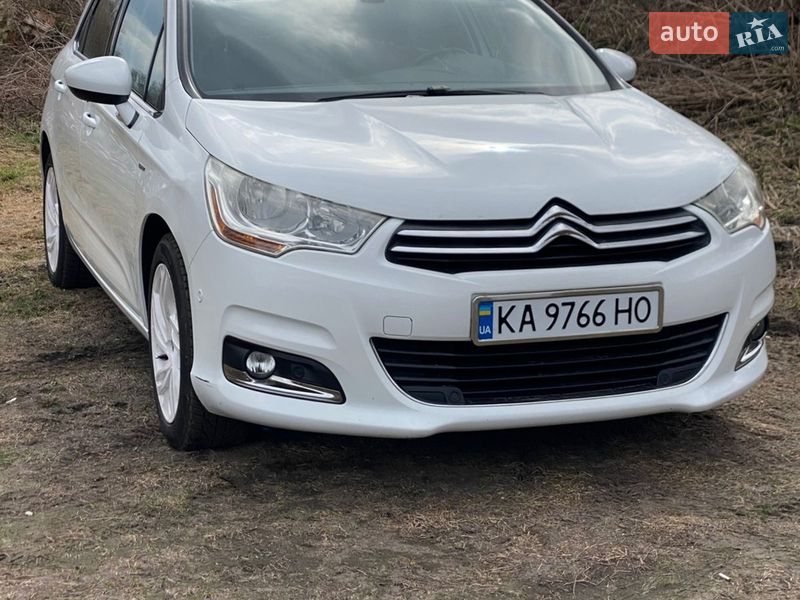 Хэтчбек Citroen C4 2012 в Прилуках фото 2 Хэтчбек Citroen C4 2012 в Прилуках