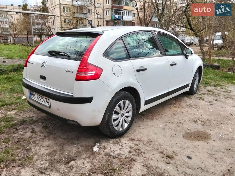 Хэтчбек Citroen C4 2009 в Львове