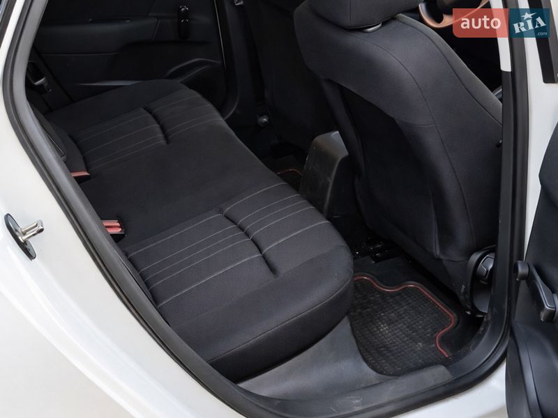 Хетчбек Citroen C4 2013 в Києві