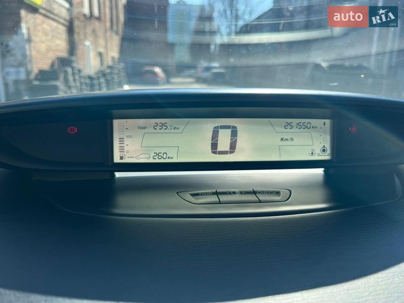 Хэтчбек Citroen C4 2005 в Киеве фото 11 Хэтчбек Citroen C4 2005 в Киеве