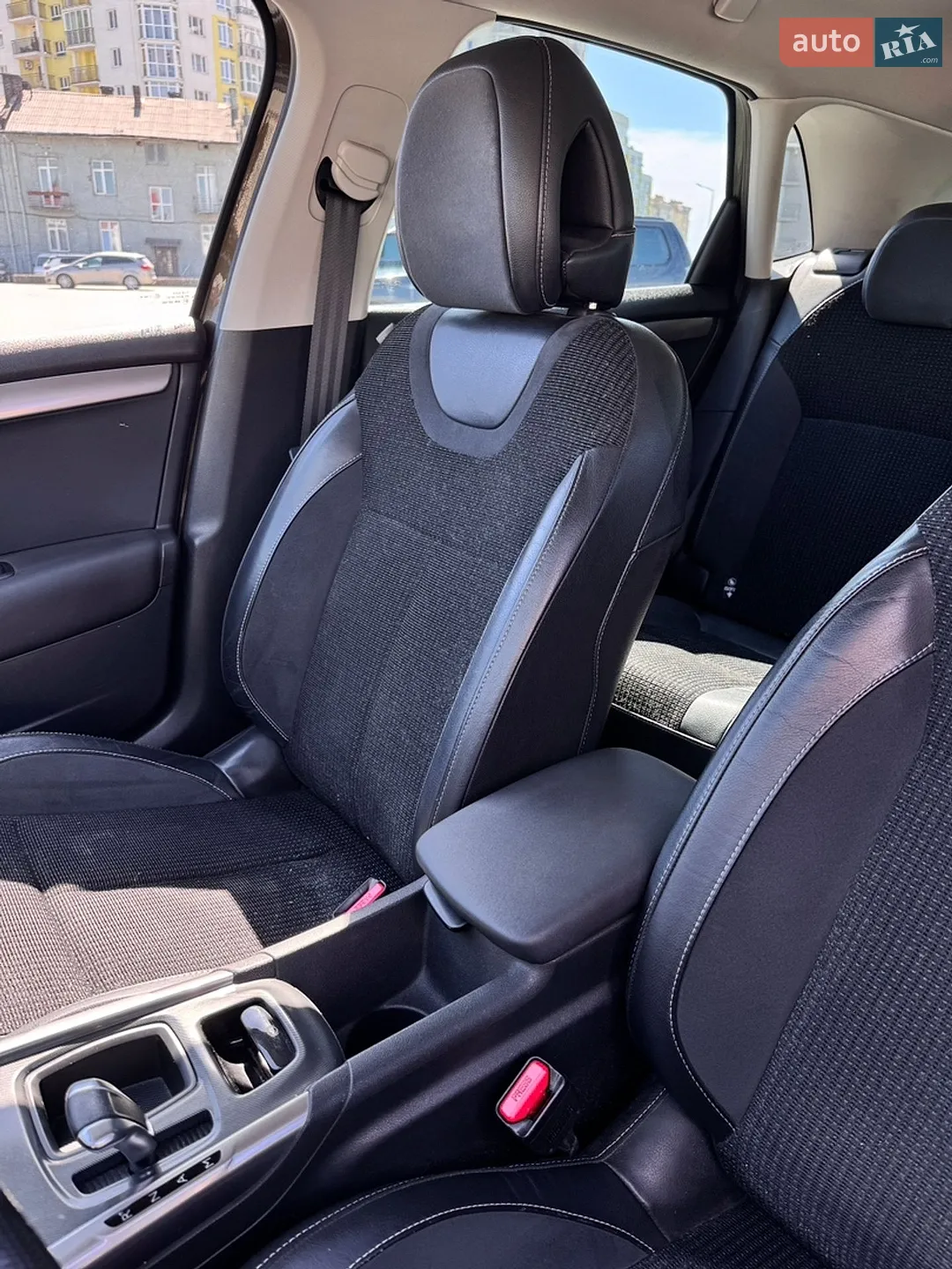 2010 Citroen C4 - мініатюра 17