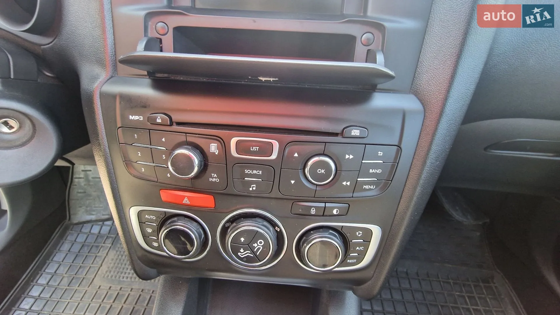 2016 Citroen C4 - мініатюра 21