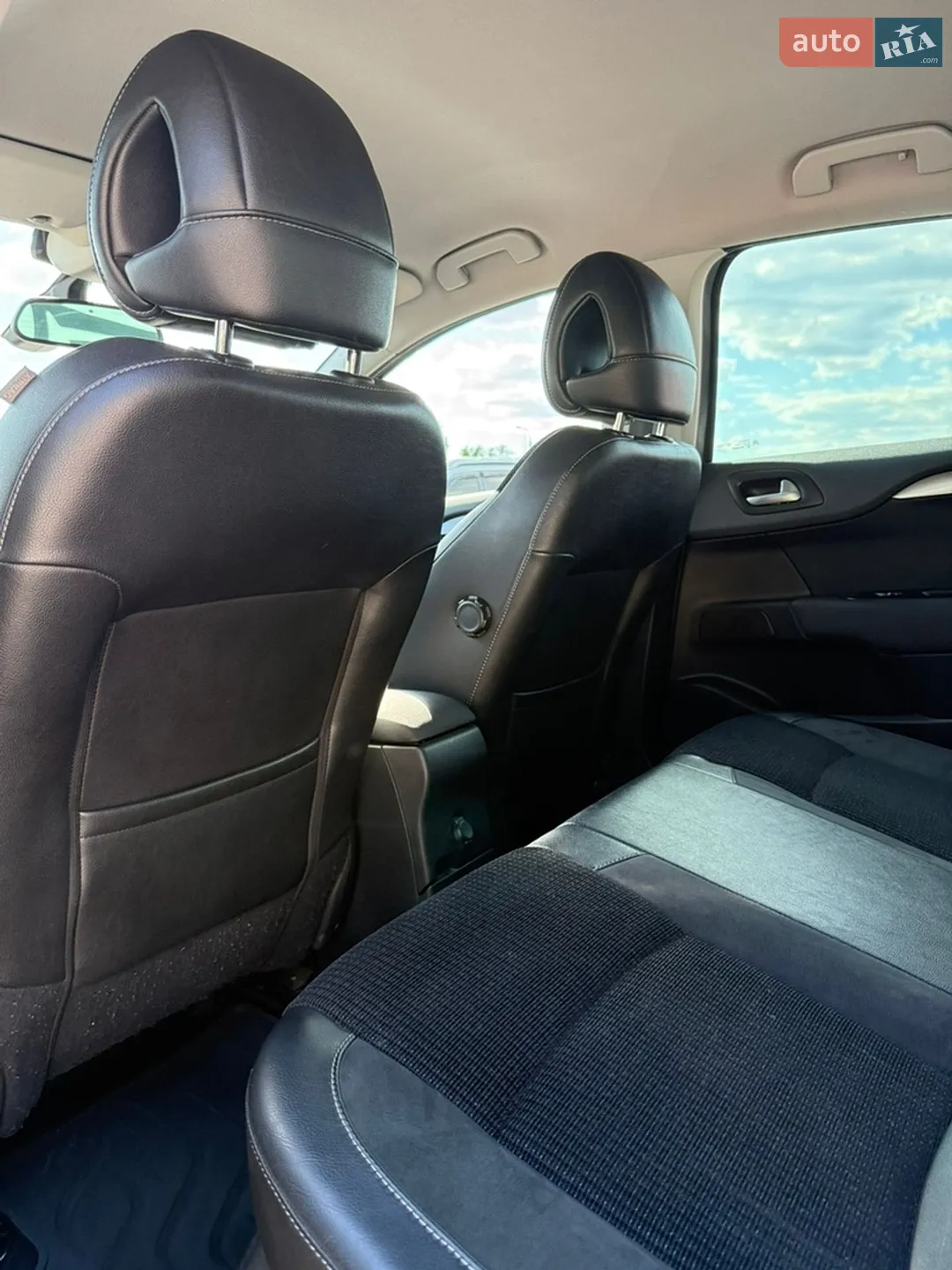 2015 Citroen C4 - мініатюра 15