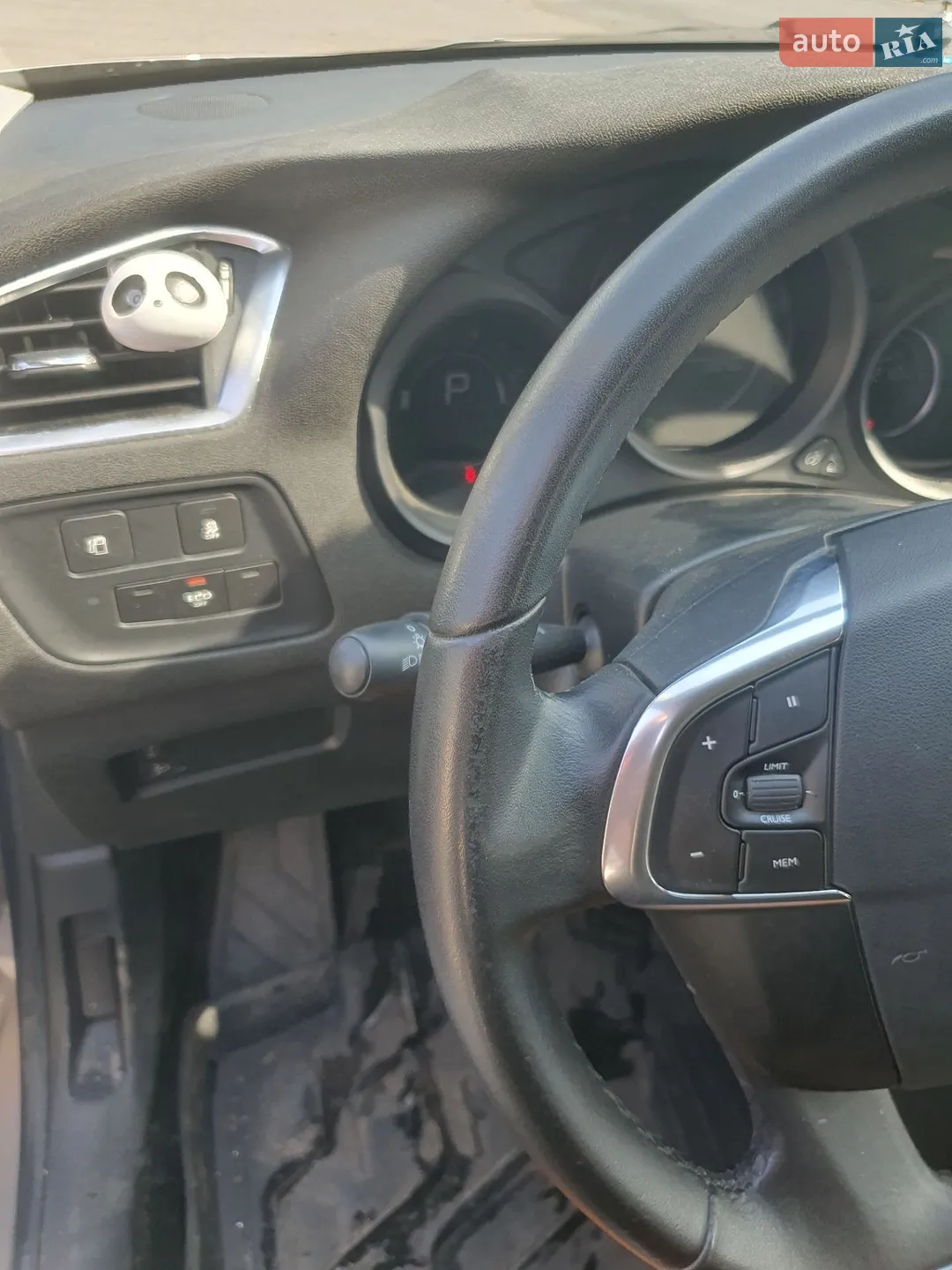 2015 Citroen C4 - мініатюра 12