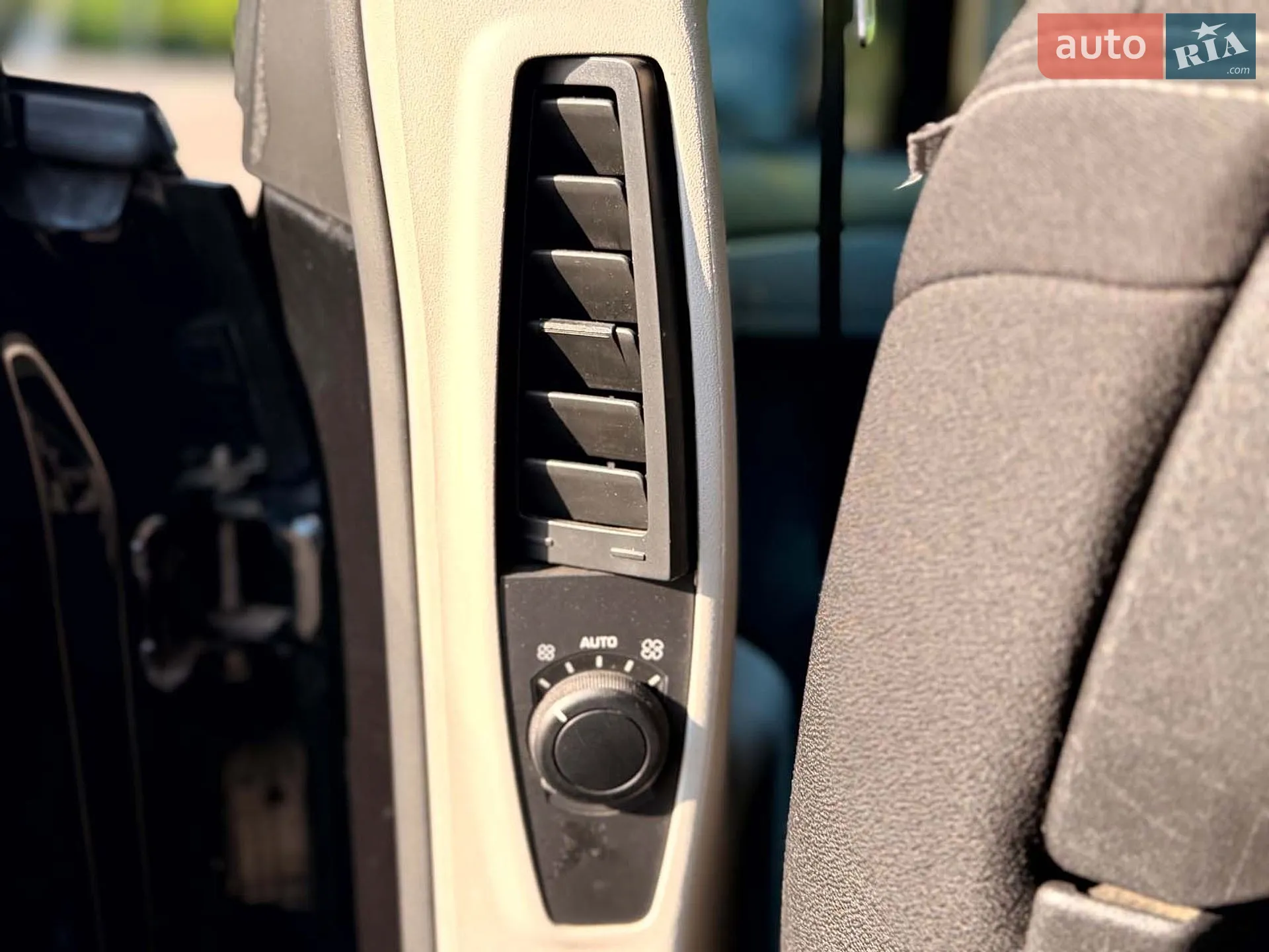 2011 Citroen C4 - мініатюра 14