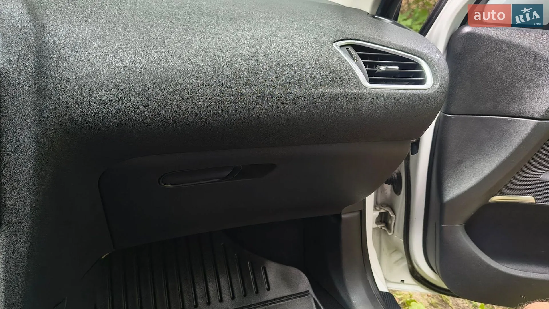 2012 Citroen C4 - мініатюра 15