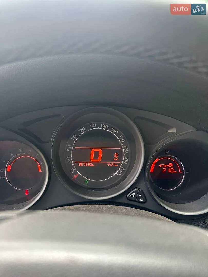 2011 Citroen C4 - мініатюра 16