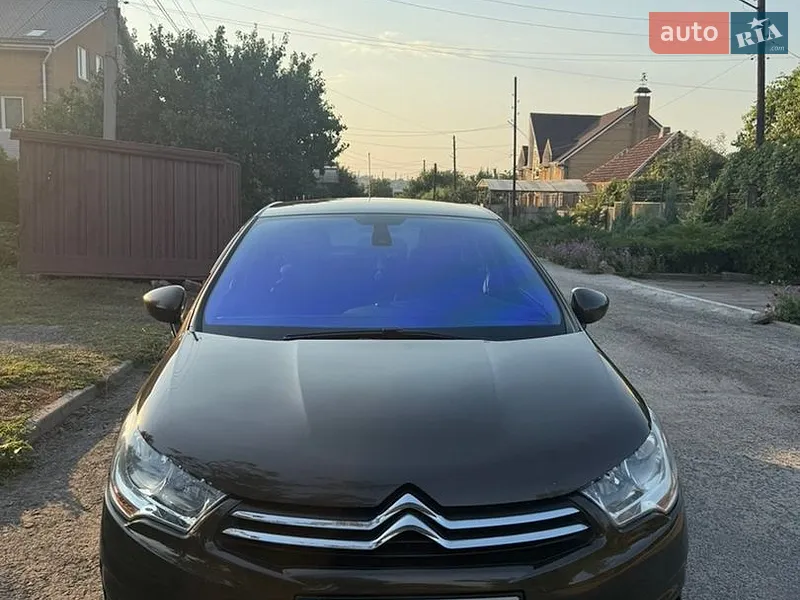 Citroen C4 2011
