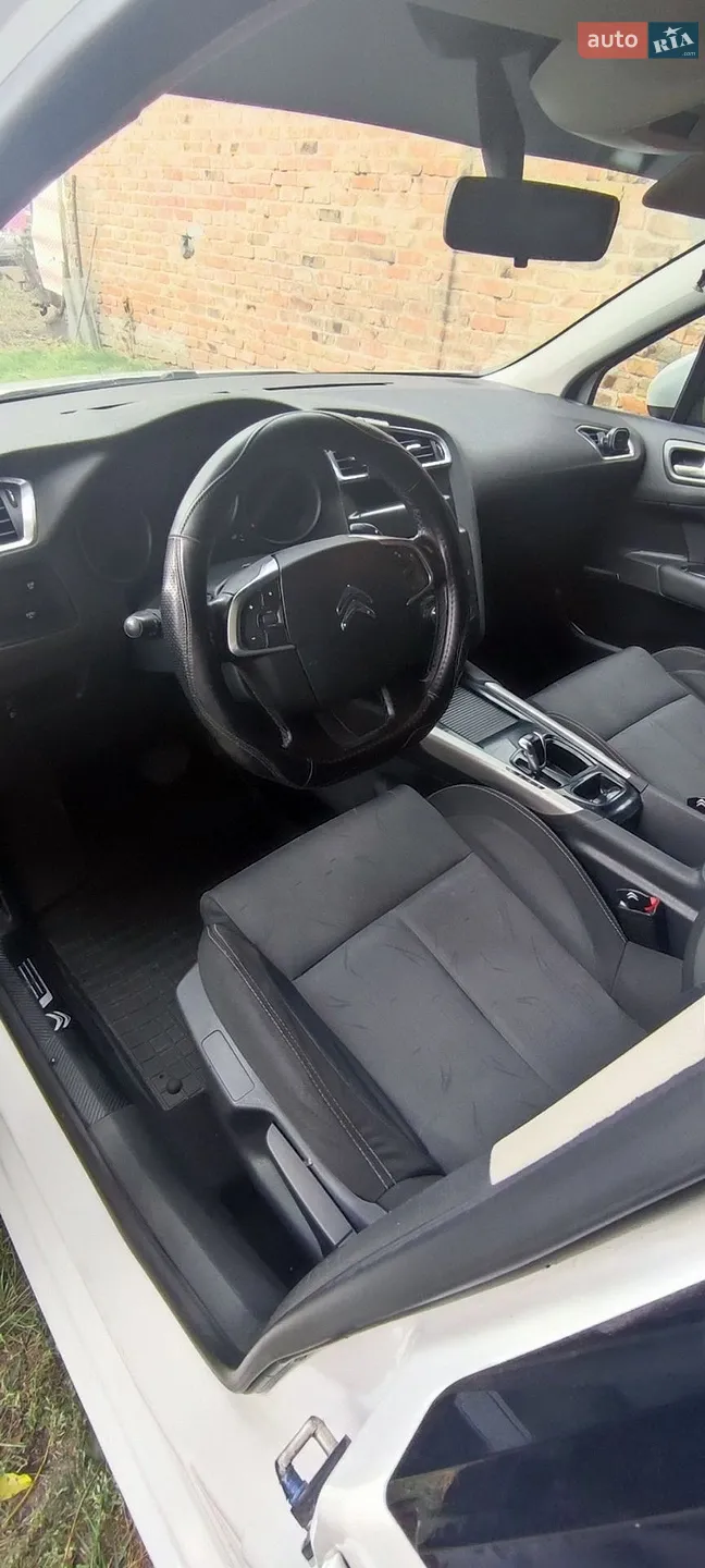 2011 Citroen C4 - мініатюра 10