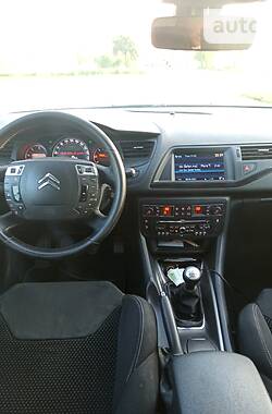 Седан Citroen C5 2010 в 